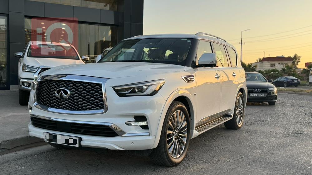 Infiniti QX80